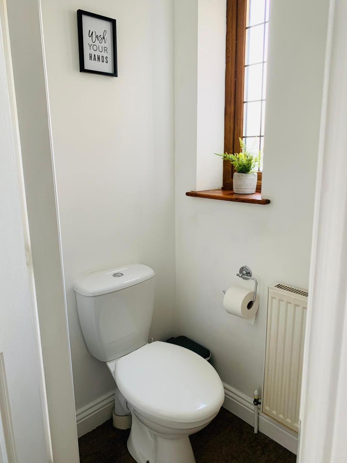 3Br House Ossett-Wakefield, Free Parking 3 Cars Wi Fi Long Stays Dış mekan fotoğraf